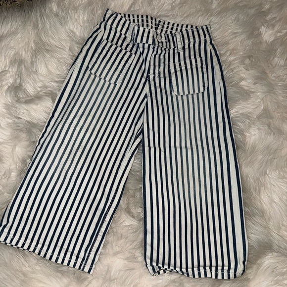 Gymboree outfit for toddler girl (size 2T) - Picture 6 of 9